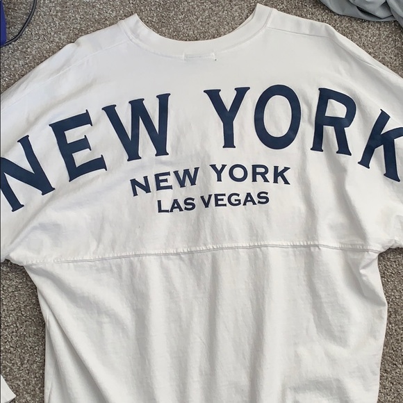 spirit tee